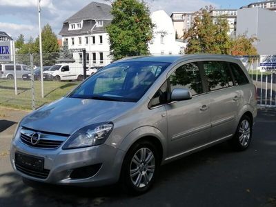 gebraucht Opel Zafira B "Family Plus"