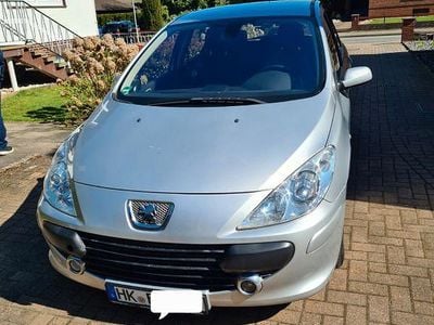Second-hand Peugeot 307 Premium 109 CP (80 kW) 2006 Argintiu Berlinǎ