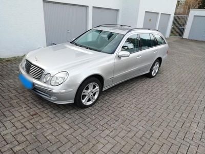 Usata Mercedes E320 Avantgarde 224 CV (164 kW) 2004 Argento Station wagon