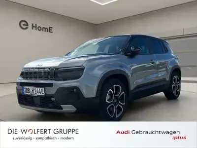 Käytetty Jeep Avenger EV 114 kW (156 HP) 2023 Harmaa Katumaasturi