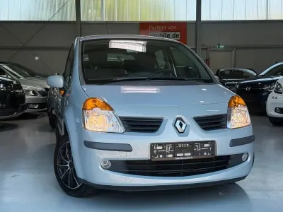 Occasion Renault Modus Dynamique 75 ch (55 kW) 2006 Gris Monospace