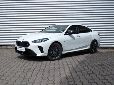 Gebraucht BMW M235 Performance 300 PS (220 kW) 2025 Weiß Coupé
