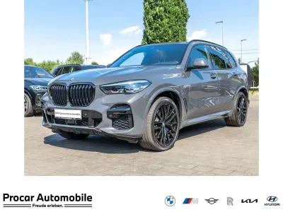Gebraucht BMW X5 M M Sport 530 PS (389 kW) 2023 Bmw individual dravitgrau SUV