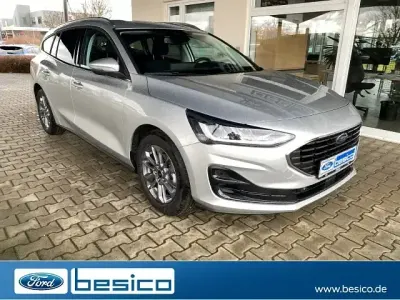 Używany Ford Focus Titanium X 125 KM (91 kW) 2024 Srebrny Kombi