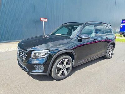 Mercedes GLB200