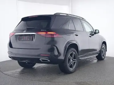 Second-hand Mercedes GLE300 AMG 269 CP (197 kW) 2025 Negru SUV
