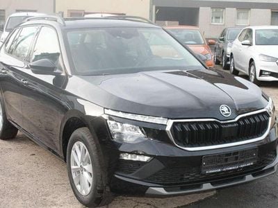 Black magic perleffekt Neu 2025 Skoda Kamiq SUV | 27.989 € (Guter Preis)