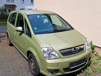 Używany Opel Meriva 104 KM (76 kW) 2007 Andere farben Minivan