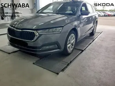 Gebraucht Skoda Octavia Style 150 PS (110 kW) 2023 Grau Kombi