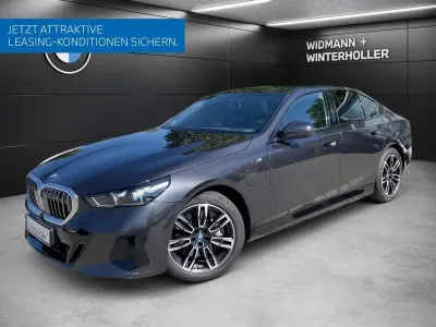 Gebraucht BMW 550e Comfort Edition 489 PS (359 kW) 2025 Grau Limousine