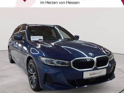 Gebraucht BMW 320 Sport Line 190 PS (139 kW) 2023 Blau Kombi