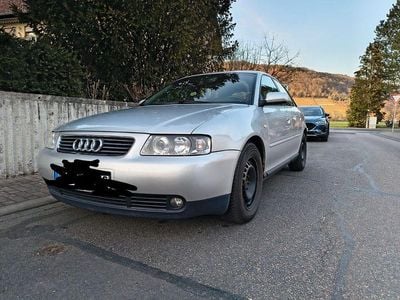 Gebraucht Audi A3 Attraction 101 PS (74 kW) 2003 Silber Kleinwagen