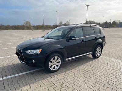 Gebraucht Mitsubishi Outlander 156 PS (114 kW) 2010 Schwarz SUV