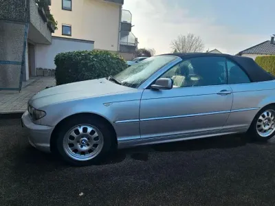 Gebraucht BMW 318 Cabriolet 143 PS (105 kW) 2003 Silber Cabrio
