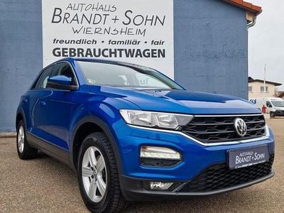 Second-hand VW T-Roc 116 CP (85 kW) 2019 Albastru SUV