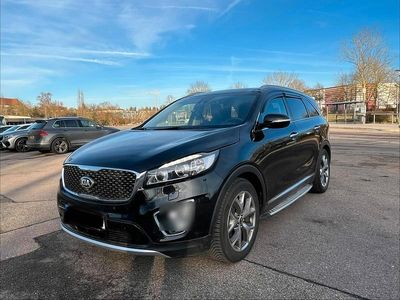 Schwarz Gebraucht 2015 Kia Sorento SUV | 15.490 € (Fairer Preis)