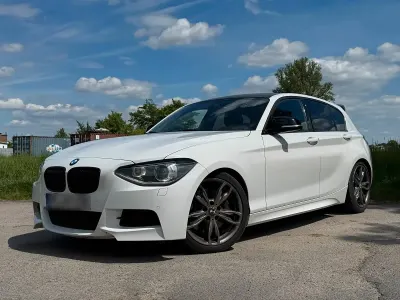 Usata BMW 135 320 CV (235 kW) 2014 Bianco Utilitaria