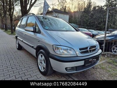 Gebraucht Opel Zafira Elegance 125 PS (91 kW) 2004 Silber Van / Kleinbus
