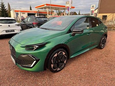 Neu Renault Clio V Techno 158 PS (116 kW) 2026 Absolut grün Kleinwagen