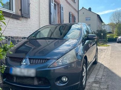 Mitsubishi Grandis