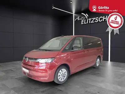 Neu VW Multivan Life 150 PS (110 kW) 2026 Fortanarot metallic Van / Kleinbus