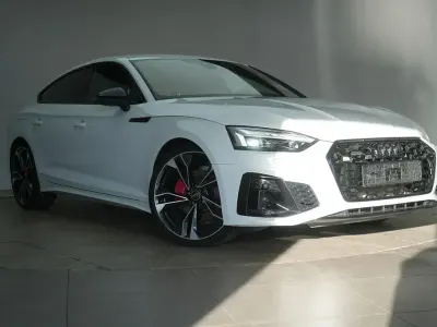 Gebraucht Audi A5 S-Line 204 PS (150 kW) 2023 Weiß Coupé