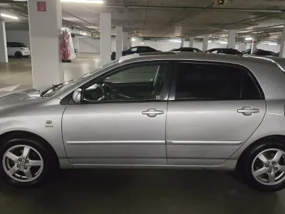 Occasion Toyota Corolla Sol 110 ch (80 kW) 2002 Argent Berline