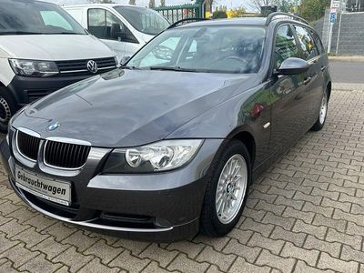 Gebraucht BMW 318 143 PS (105 kW) 2007 Grau Kombi