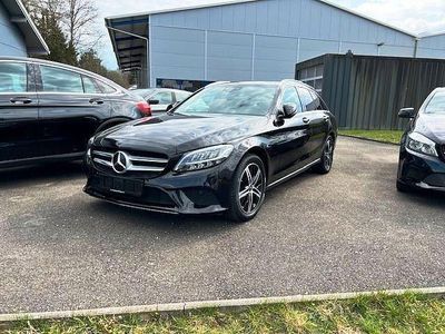 Gebraucht Mercedes C180 Avantgarde 156 PS (114 kW) 2021 Schwarz Limousine