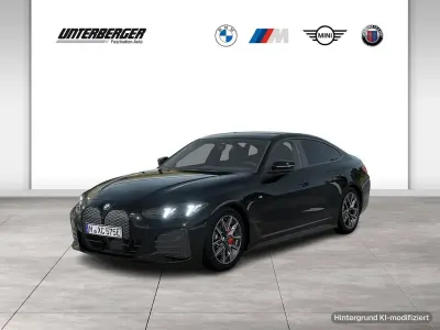 Neu BMW i4 M Sport 250 kW (340 PS) 2026 Black sapphire Limousine