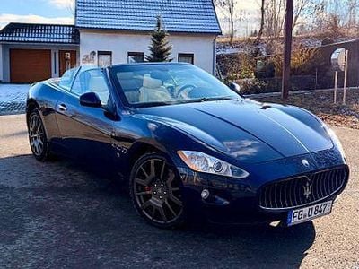 Gebraucht Maserati GranCabrio 441 PS (324 kW) 2010 Blau Cabrio