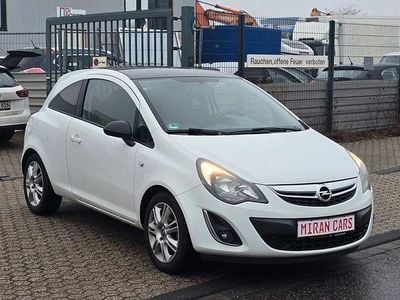 Weiß Gebraucht 2012 Opel Corsa Edition Kleinwagen | 2.999 € (Fairer Preis)