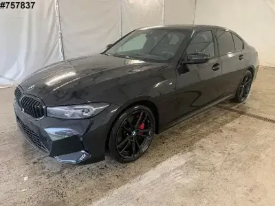 Używany BMW 330 Sport Line 245 KM (180 kW) 2023 Czarny Sedan/Limuzyna
