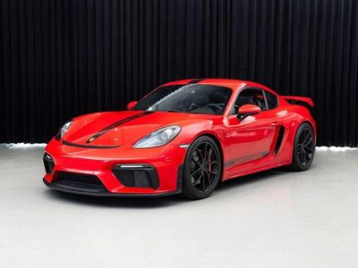 Porsche 718 Cayman GT4