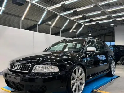 Gebraucht Audi RS4 Performance 500 PS (367 kW) 2001 Schwarz Kombi