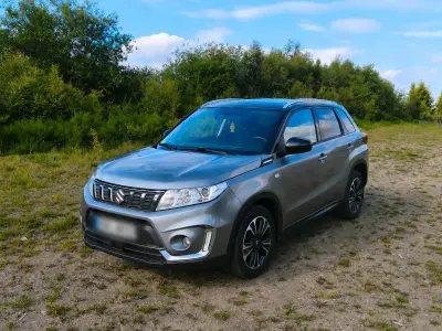 Gebraucht Suzuki Vitara 140 PS (102 kW) 2018 Grau SUV