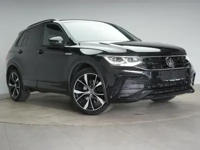 Usata VW Tiguan R-line 190 CV (139 kW) 2022 Nero SUV