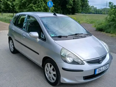Gebraucht Honda Jazz 82 PS (60 kW) 2006 Silber Kleinwagen