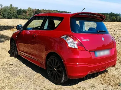 Gebraucht Suzuki Swift Sport 95 PS (69 kW) 2012 Rot Kleinwagen
