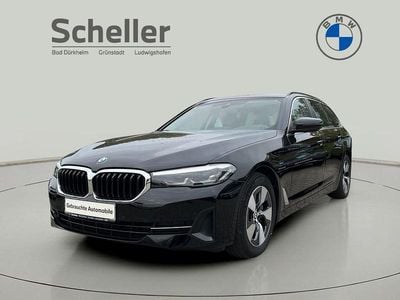 Schwarz Gebraucht 2022 BMW 530 Limousine | 29.800 € (Guter Preis)