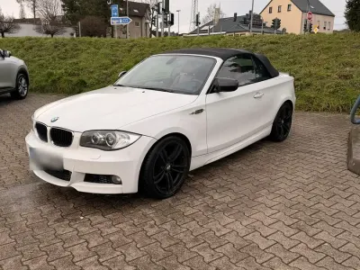 Gebraucht BMW 120 Cabriolet M Sport 184 PS (135 kW) 2011 Weiß Cabrio