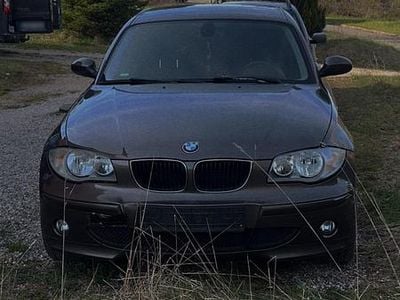 Gebraucht BMW 116 115 PS (84 kW) 2006 Braun Kleinwagen