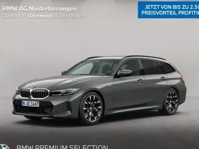 Gebraucht BMW 330 Comfort Edition 245 PS (180 kW) 2025 Grau Kombi