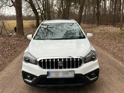 Gebraucht Suzuki SX4 129 PS (94 kW) 2020 Weiß Kleinwagen