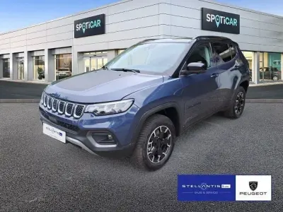 Gebraucht Jeep Compass 241 PS (177 kW) 2024 Blau SUV