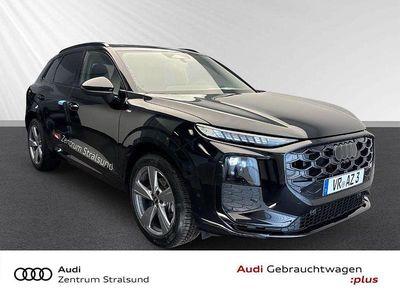 Gebraucht Audi Q3 Sport 150 PS (110 kW) 2026 Schwarz SUV