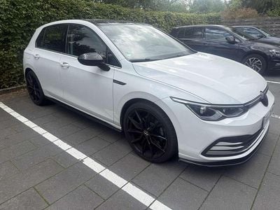 Gebraucht VW Golf VII Style 150 PS (110 kW) 2021 Weiß Kleinwagen