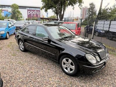 Mercedes E270