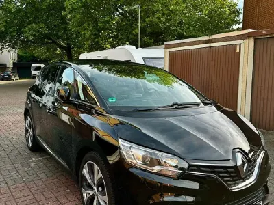 Gebraucht Renault Scénic III Intens 110 PS (80 kW) 2016 Schwarz Van / Kleinbus