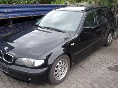Gebraucht BMW 318 116 PS (85 kW) 2005 Schwarz Kombi